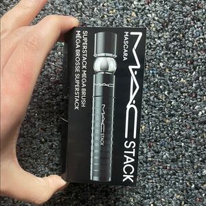 MAC Cosmetics Stack Mascara in Black -MINI